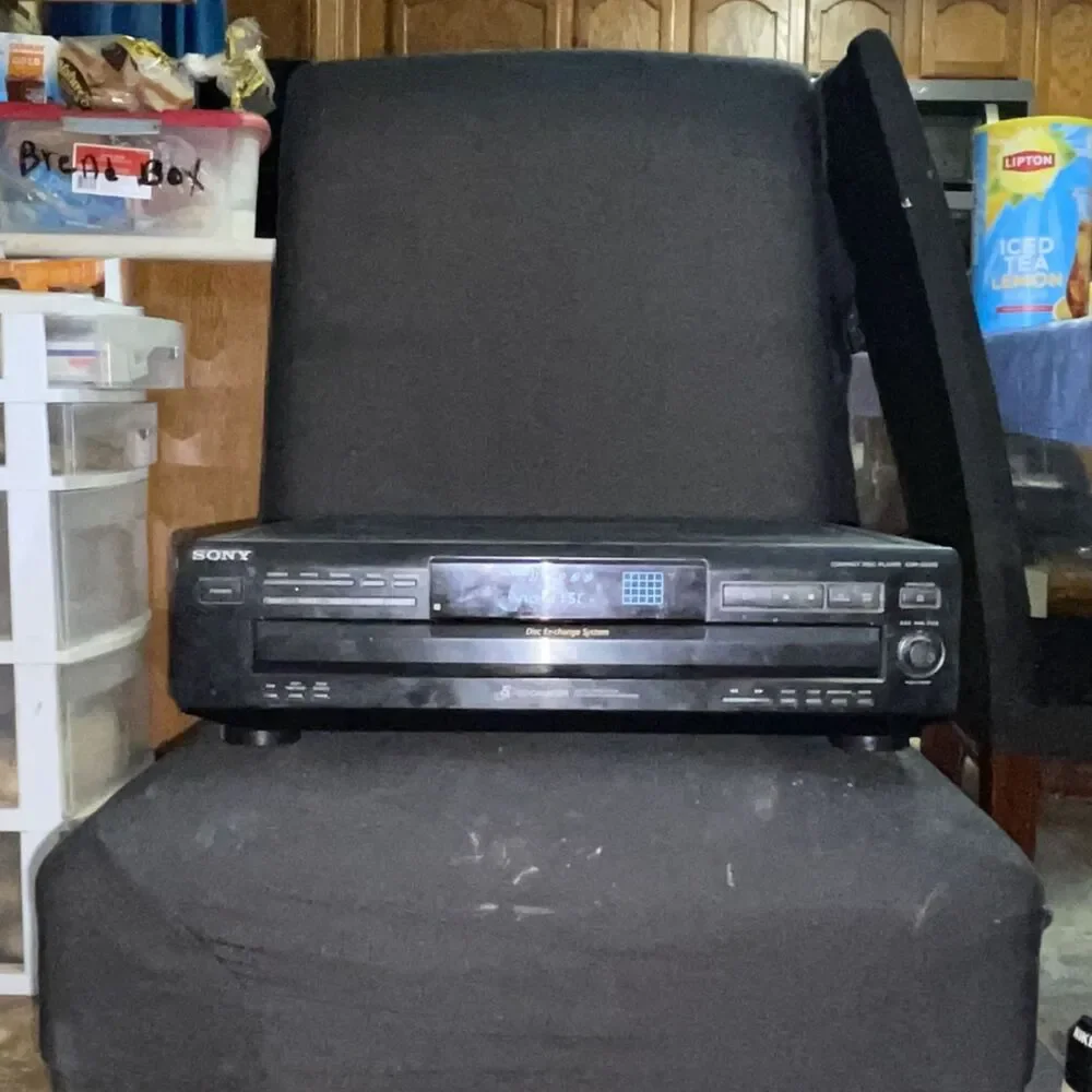 Vintage Sony CDP-CE215 5-Disc Carousel CD Changer Player Power Tested Black